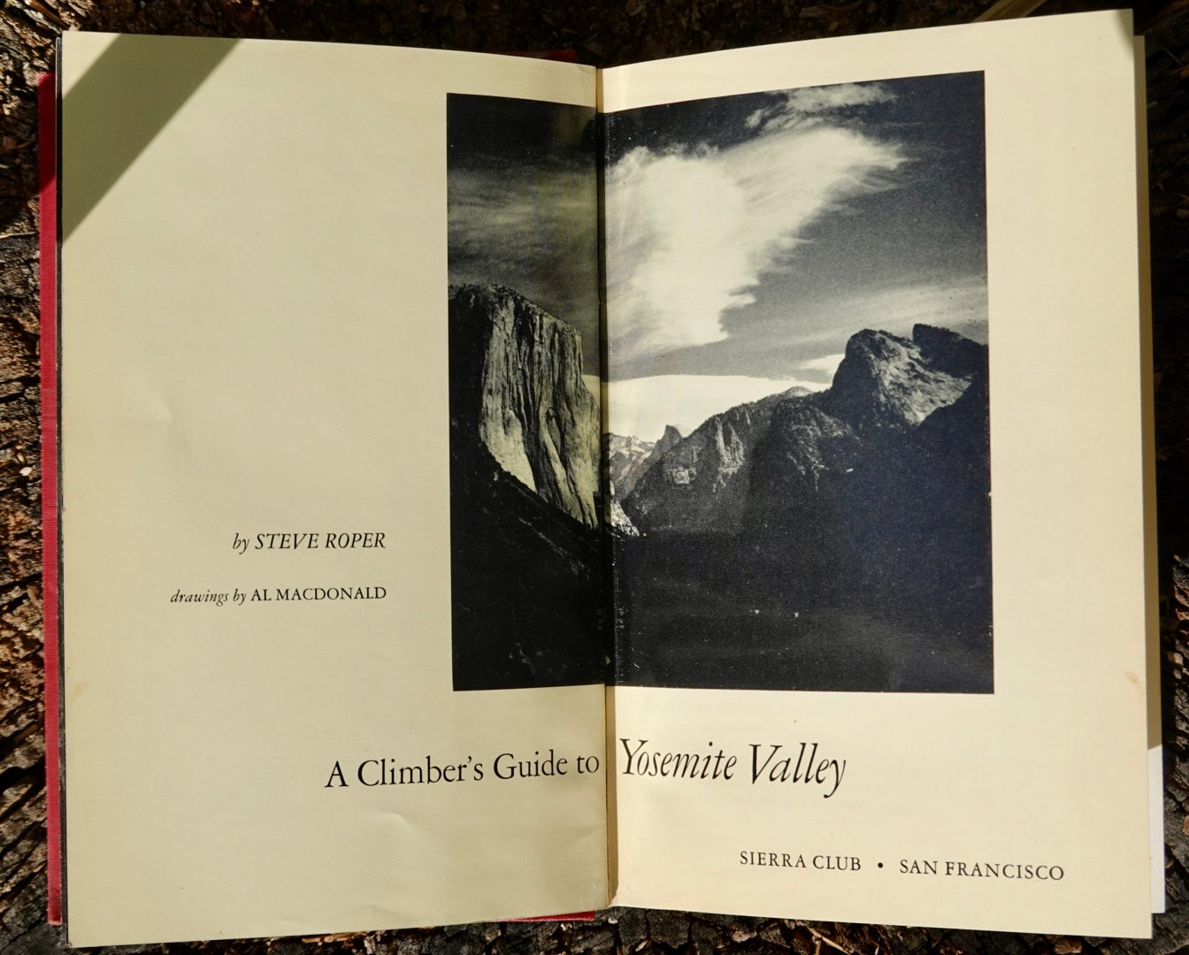 A Climber's Guide to Yosemite Valley by Steve Roper (1964) (SIGNED)