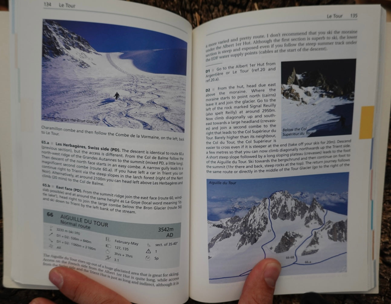 Mont Blanc & the Aiguilles Rouges: A Guide for Skiers by Anselme Baud (2004)