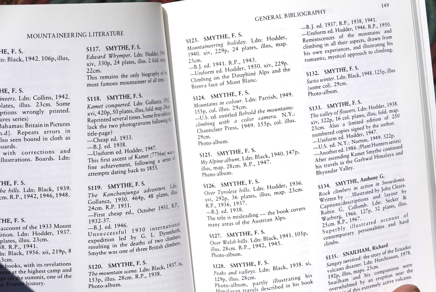 Mountaineering Literature: A Bibliography by Jill Neate (1986)
