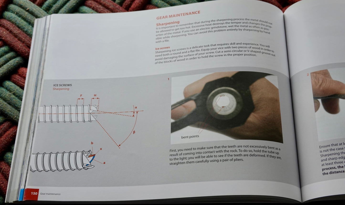 The Art of Ice Climbing by Manu Ibarra & Jérôme Blanc-Gras (2012)