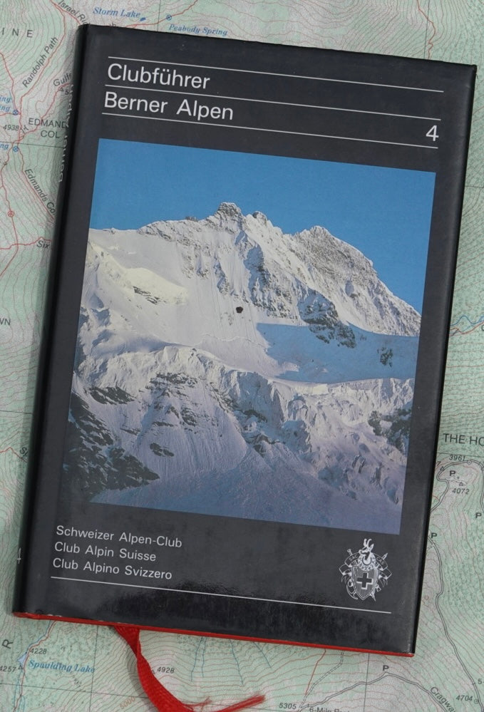 Berner Alpen by the Swiss Alpine Club (1989)