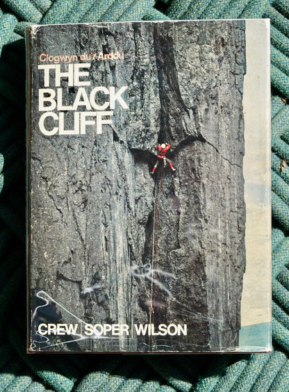 The Black Cliff by Crew, Soper & Wilson (1971)